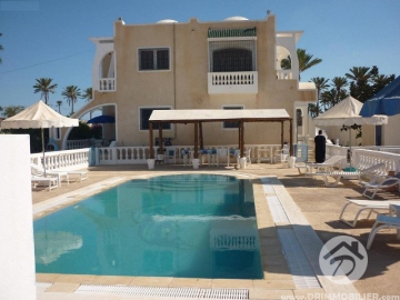  L 27 -  Sale  Villa with pool Djerba